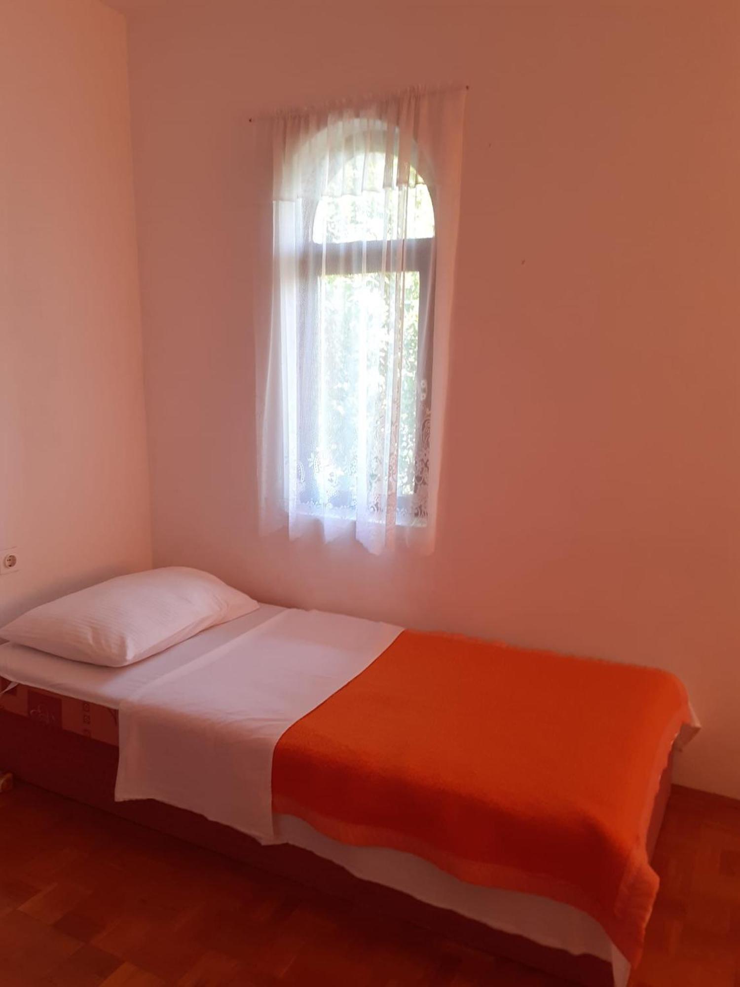 Apartman Sunce Raslina Eksteriør billede